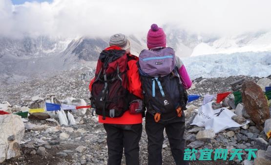 老年人爬山锻炼的好处 中老年人登山不可不知的十件事